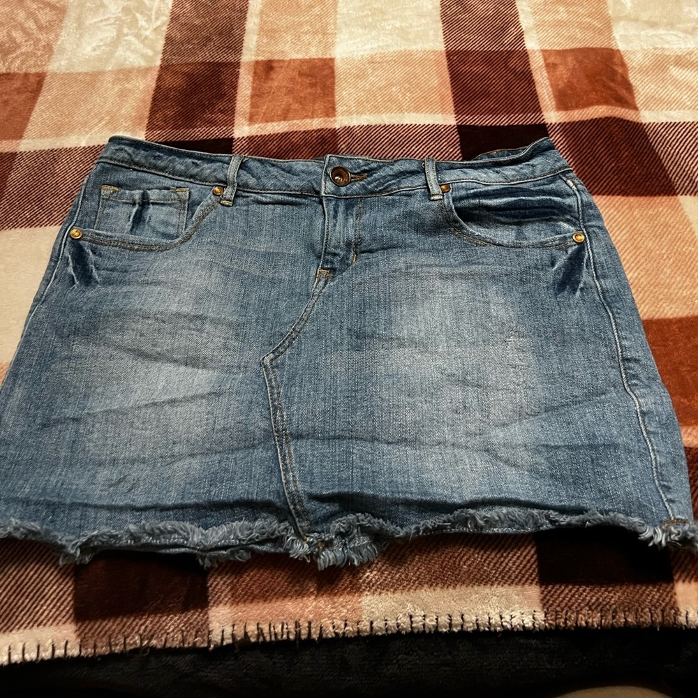 Mini Skirt
